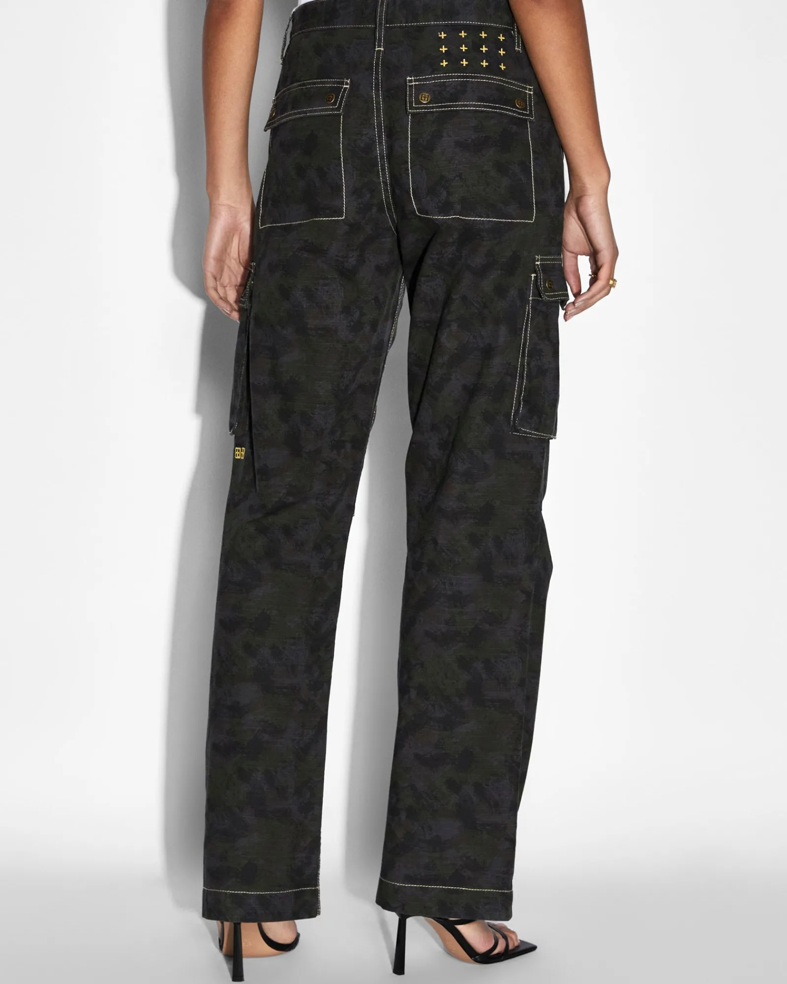Flash Sale Ksubi Squad Cargo Camo