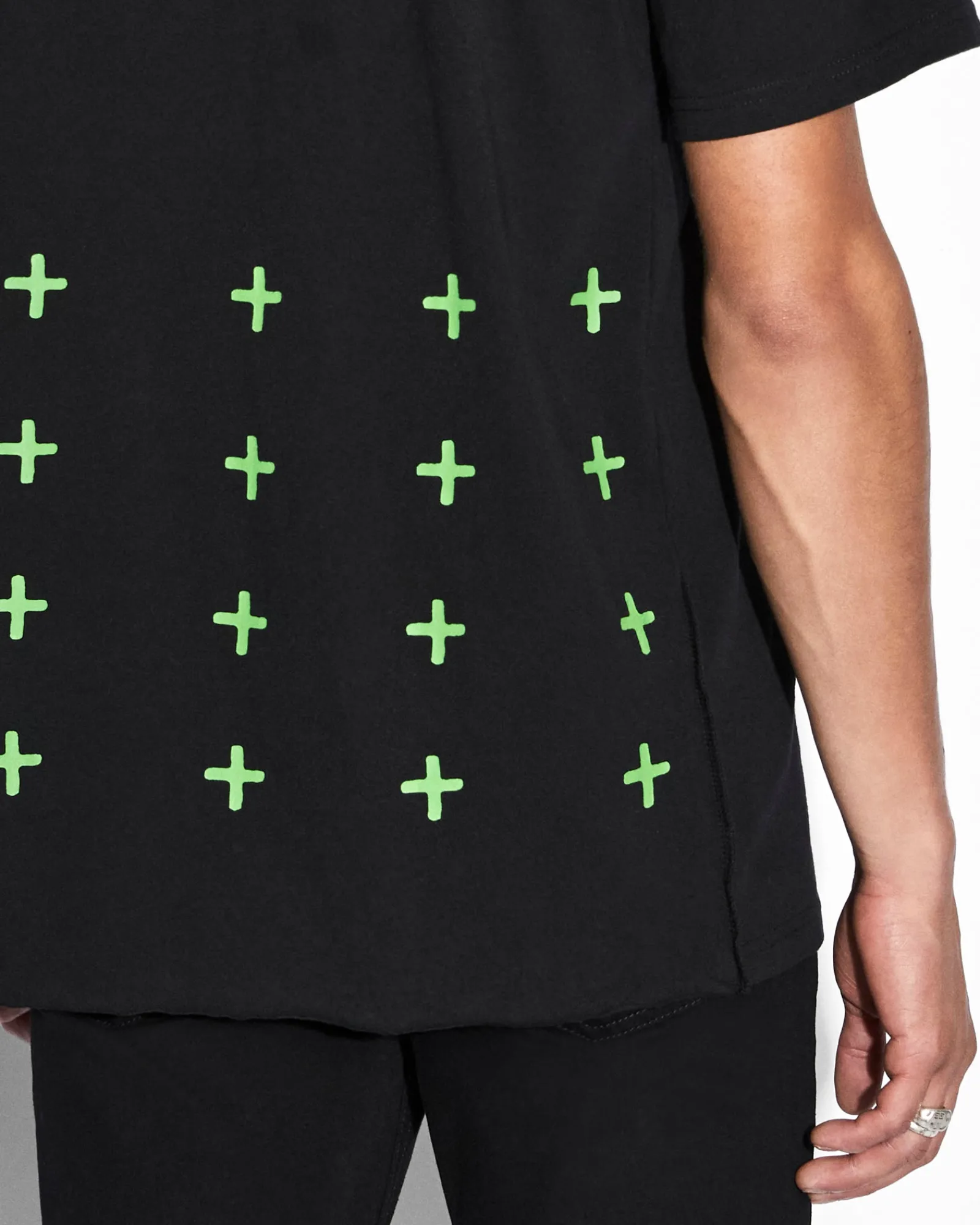 Hot Ksubi 4X4 Biggie Ss Tee Black Green