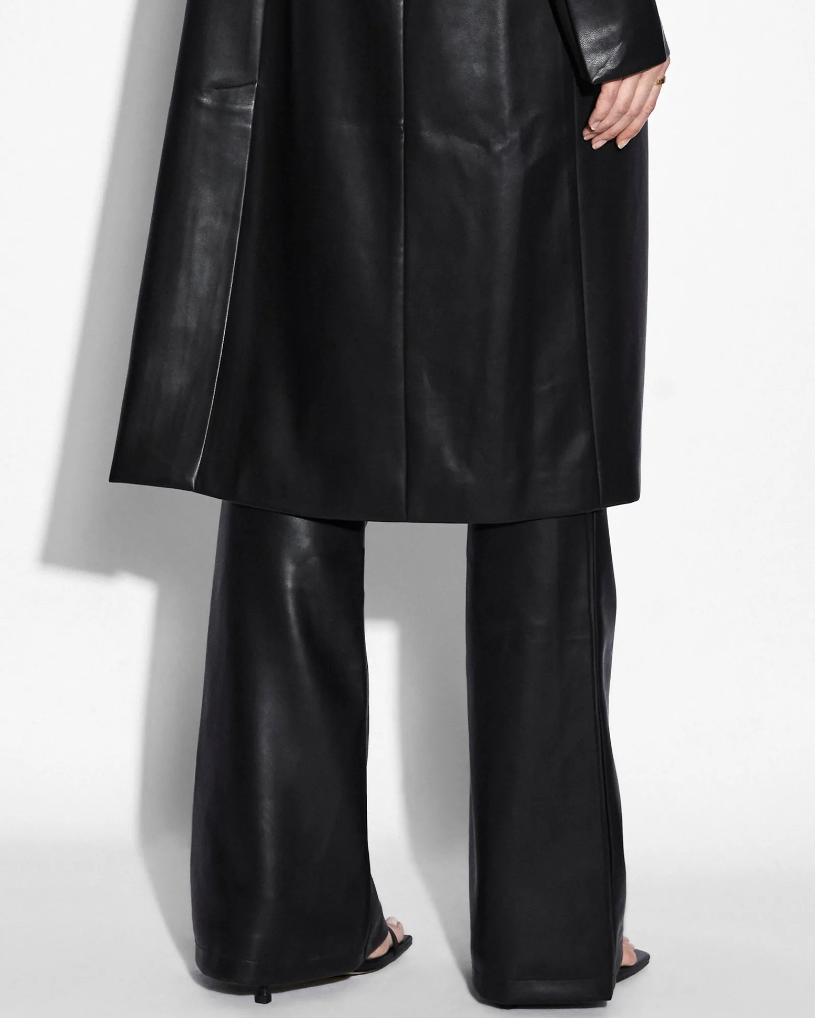 Discount Ksubi Zephyr Duster Black